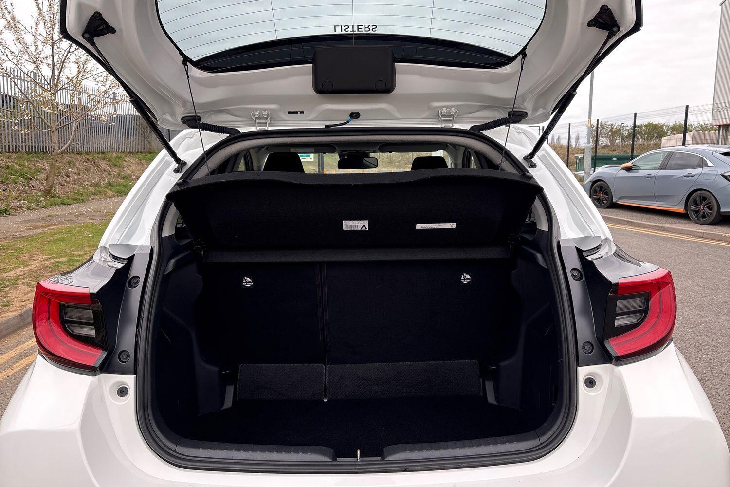 Used Toyota Yaris 2022 for sale - 78128811: Photo 29