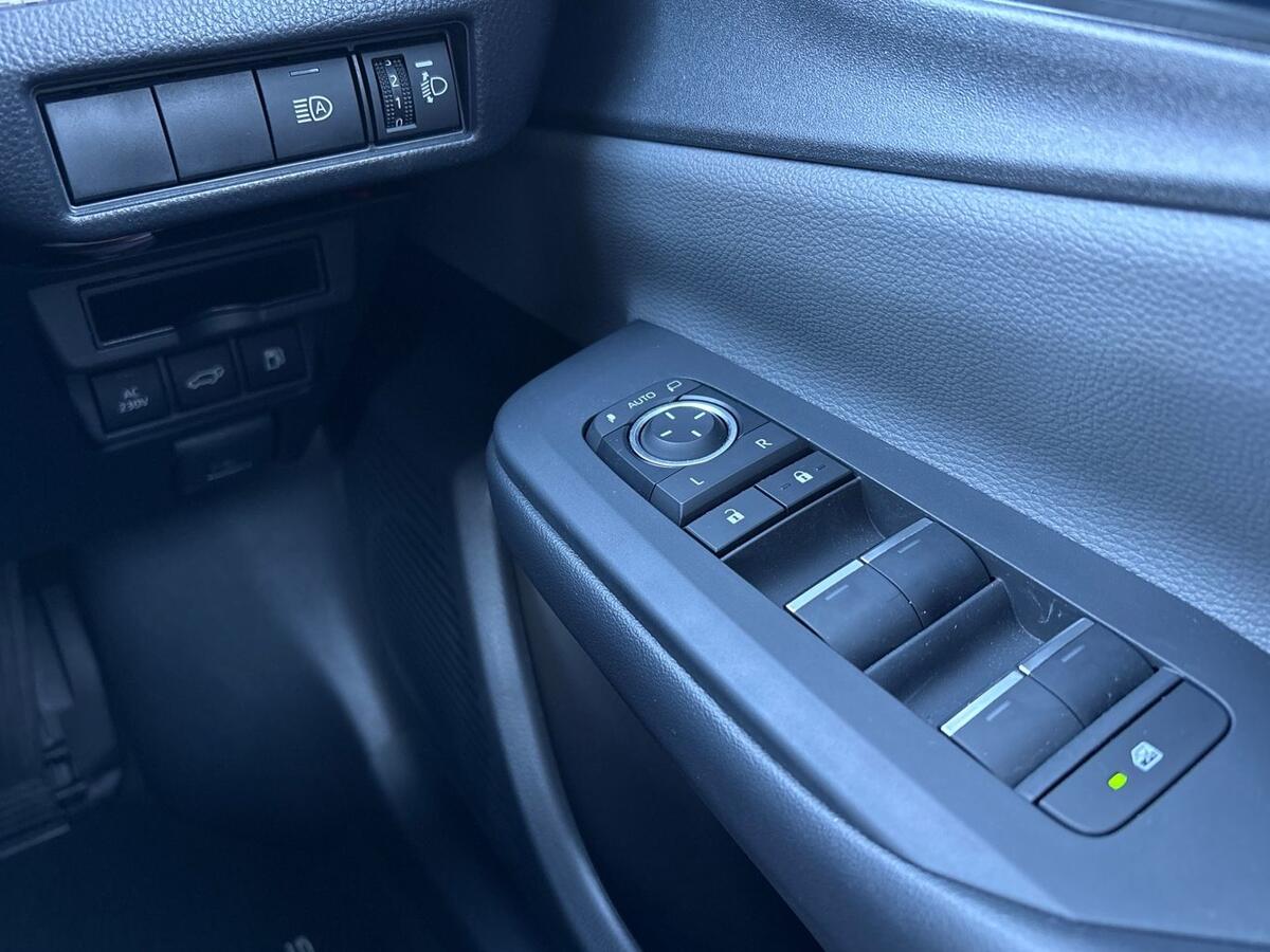 Used Toyota Prius 2024 for sale - 76800515: Photo 14