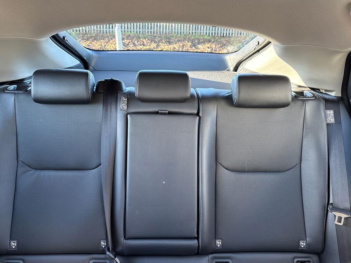 Used Toyota Prius 2024 for sale - 76800515: Photo 32