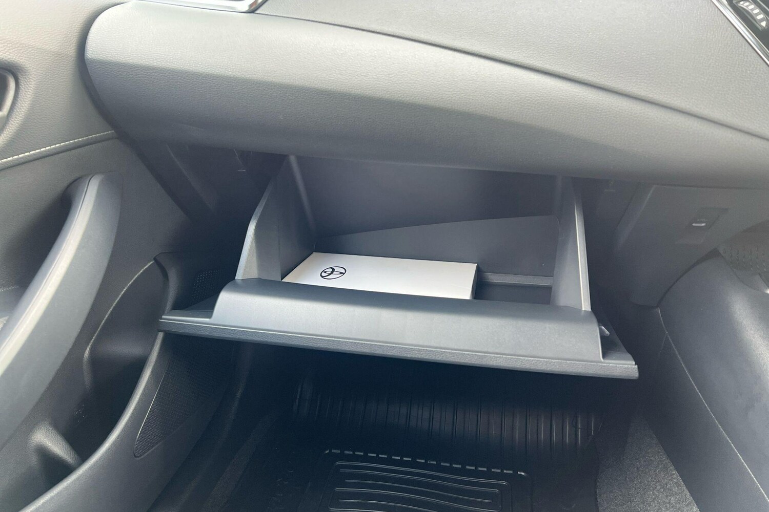 Used Toyota Corolla 2024 for sale - 75814330: Photo 39