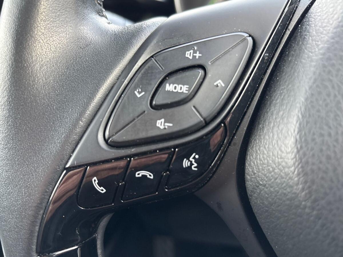 Used Toyota C-HR 2021 for sale - 76937312: Photo 16