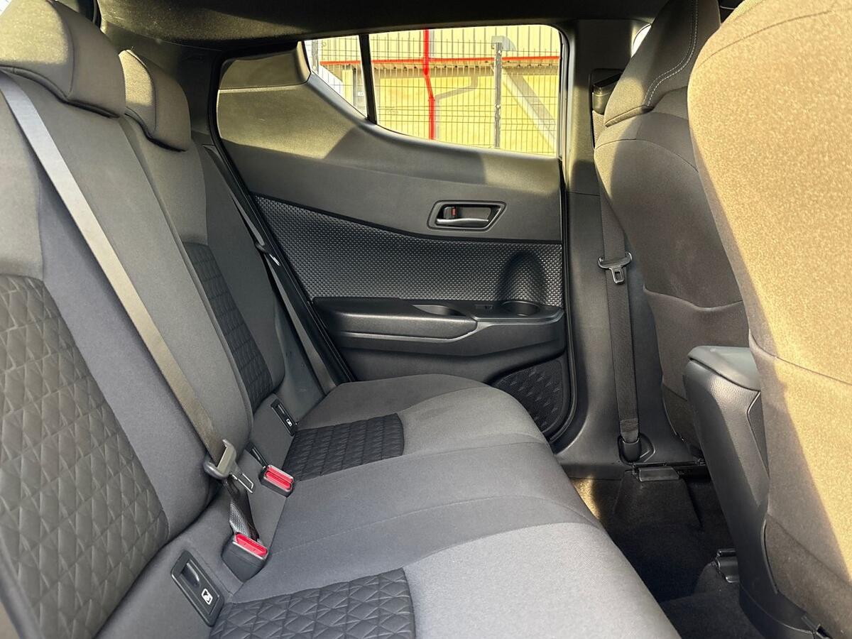 Used Toyota C-HR 2021 for sale - 76937312: Photo 25