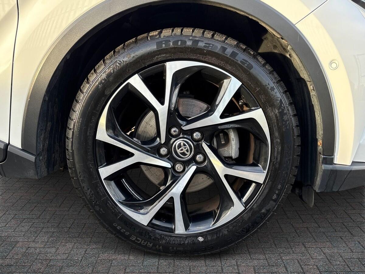 Used Toyota C-HR 2021 for sale - 76937312: Photo 32