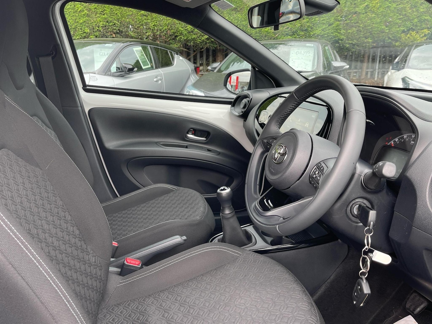 Used Toyota Aygo X 2024 for sale - 76309303: Photo 11