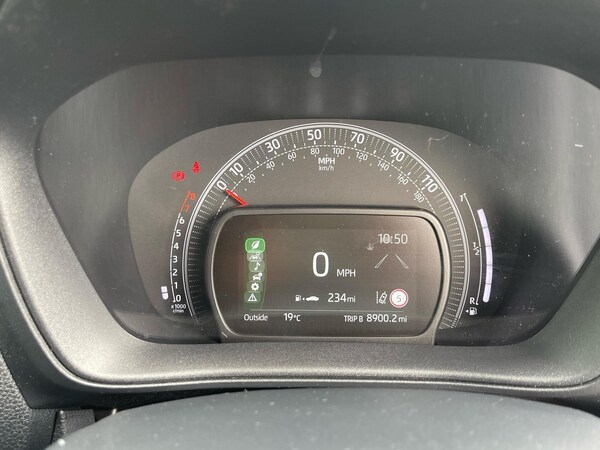 Used Toyota Aygo X 2024 for sale - 76309303: Photo 9