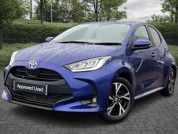 Used Toyota Yaris 2024 for sale - 76372350: Photo