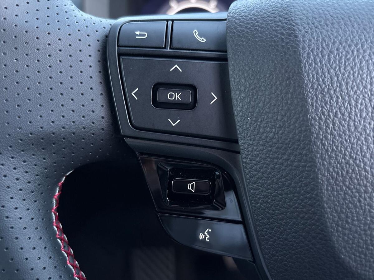 Used Toyota C-HR 2024 for sale - 77599812: Photo 14