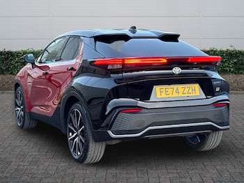 Used Toyota C-HR 2024 for sale - 77599812: Photo