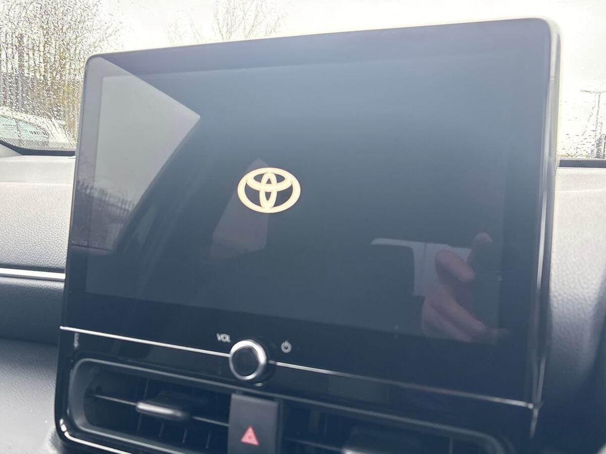 Used Toyota Yaris Cross 2025 for sale - 77971428: Photo 15