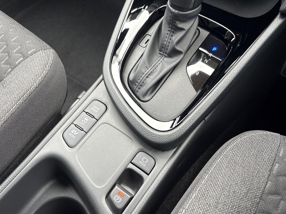 Used Toyota Yaris Cross 2025 for sale - 77971428: Photo 18