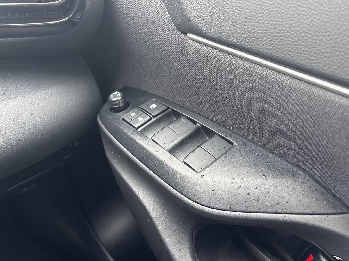 Used Toyota Yaris Cross 2025 for sale - 77971428: Photo 21