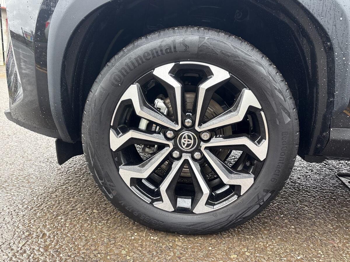 Used Toyota Yaris Cross 2025 for sale - 77971428: Photo 29