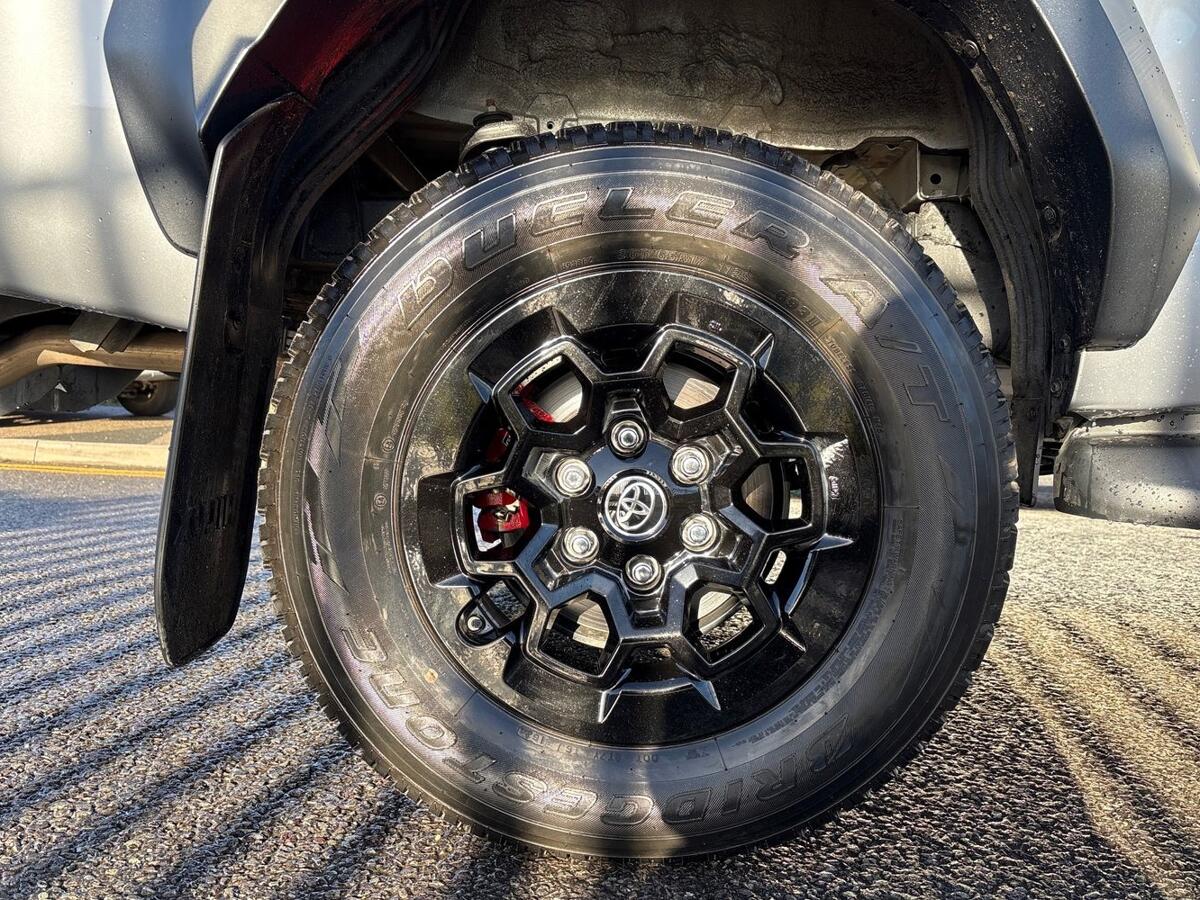 Used Toyota Hilux 2025 for sale - 76800574: Photo 29