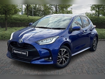 Used Toyota Yaris 2023 for sale - 76309285: Photo