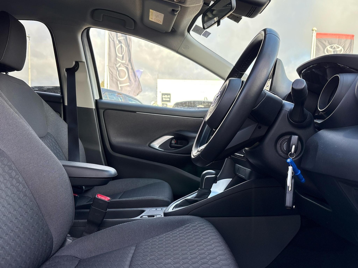 Used Toyota Yaris 2023 for sale - 76389751: Photo 16