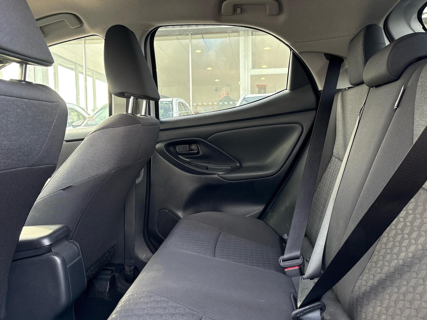 Used Toyota Yaris 2023 for sale - 76389751: Photo 17