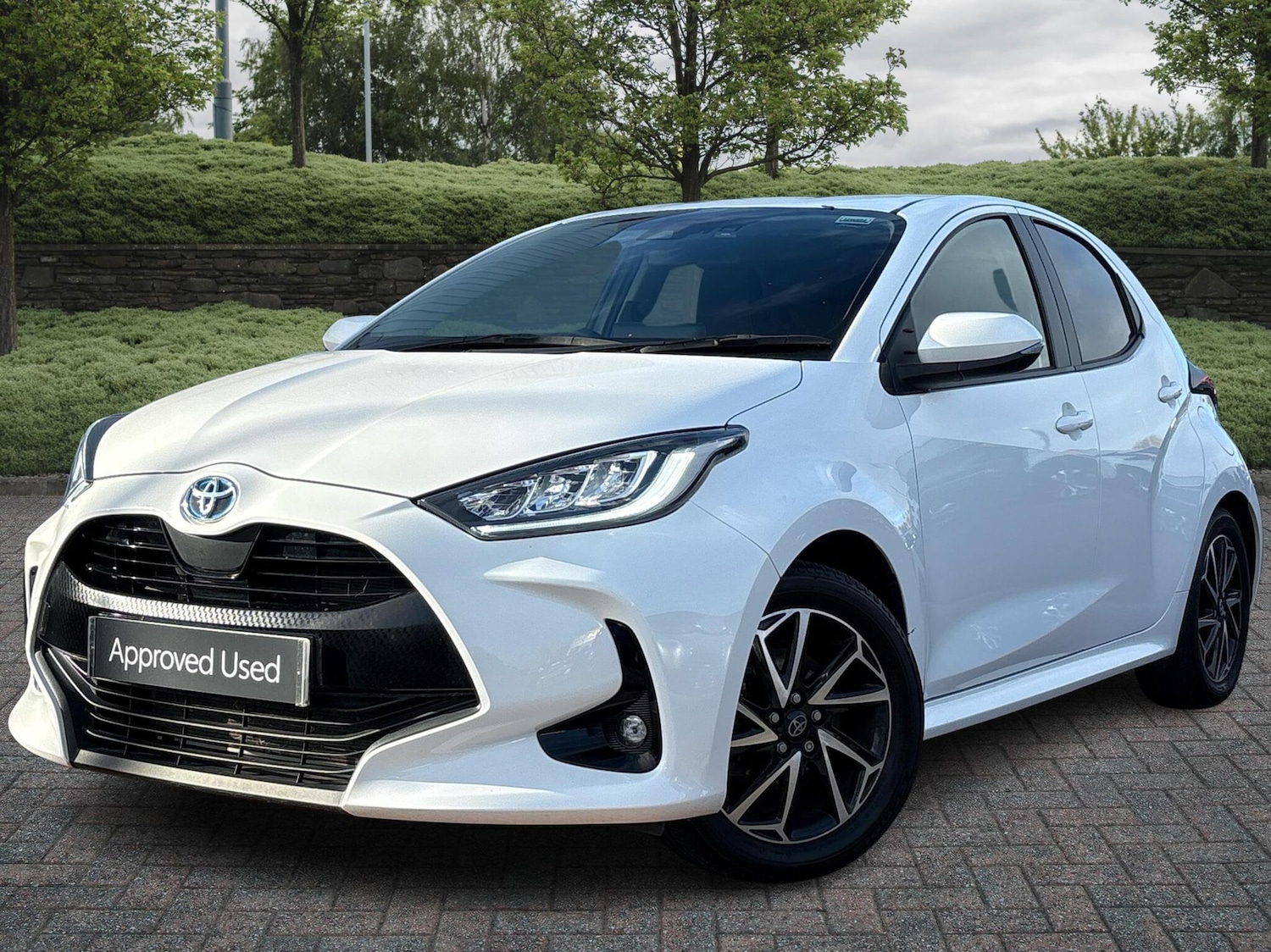 Used Toyota Yaris 2023 for sale - 76389751: Photo 3