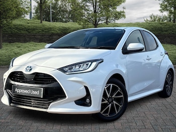 Used Toyota Yaris 2023 for sale - 76389751: Photo