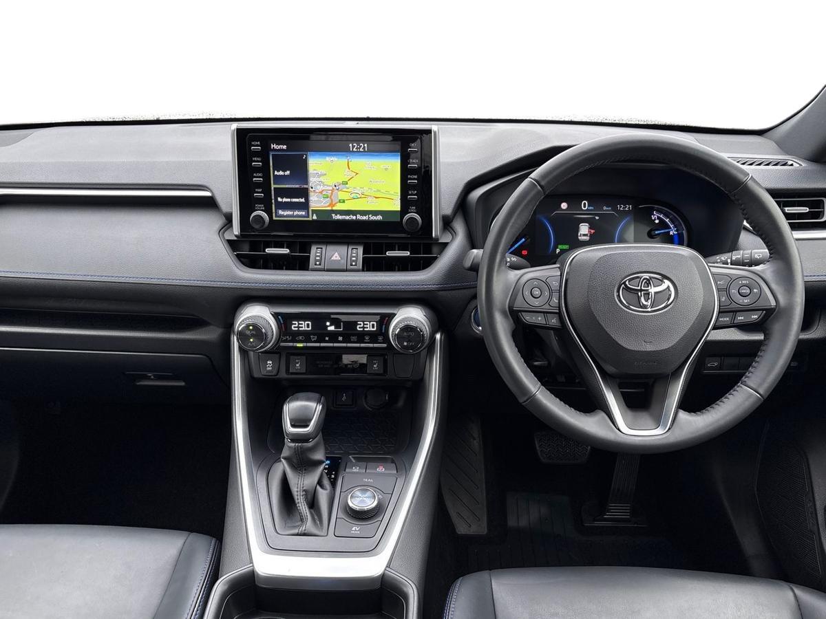 Used Toyota RAV4 2020 for sale - 76937229: Photo 10