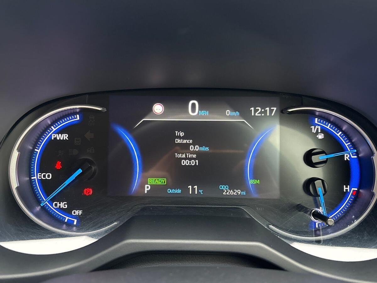 Used Toyota RAV4 2020 for sale - 76937229: Photo 16