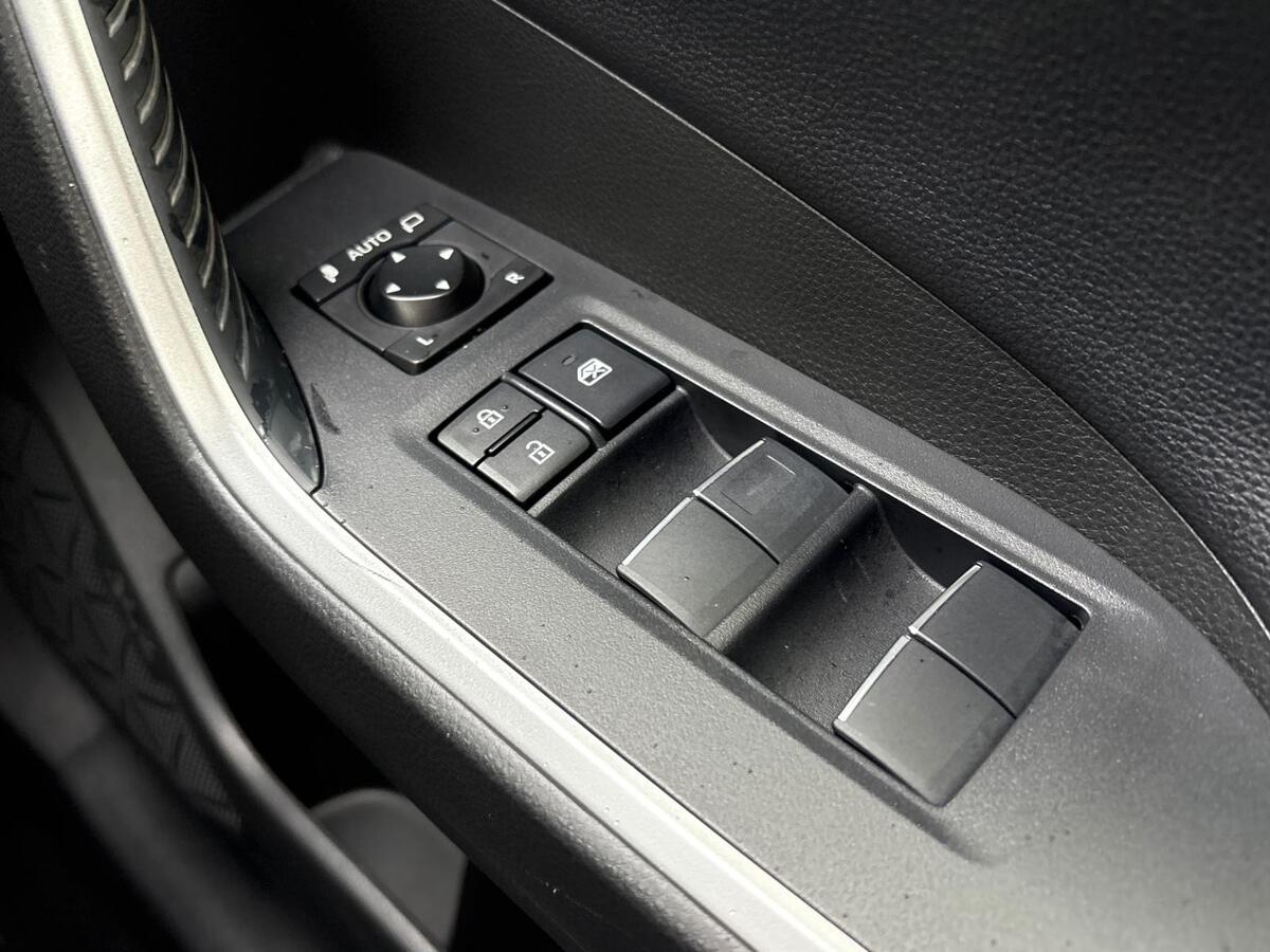 Used Toyota RAV4 2020 for sale - 76937229: Photo 26