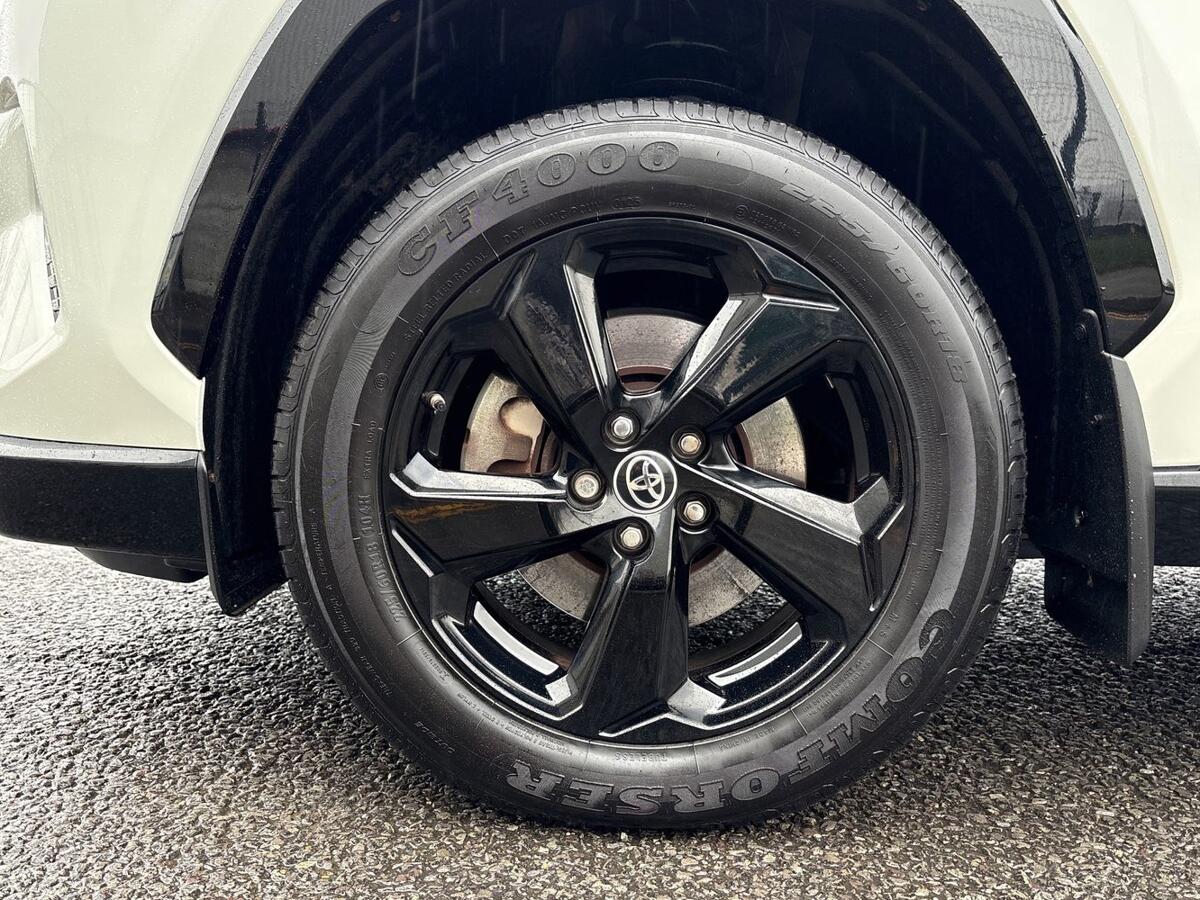 Used Toyota RAV4 2020 for sale - 76937229: Photo 29