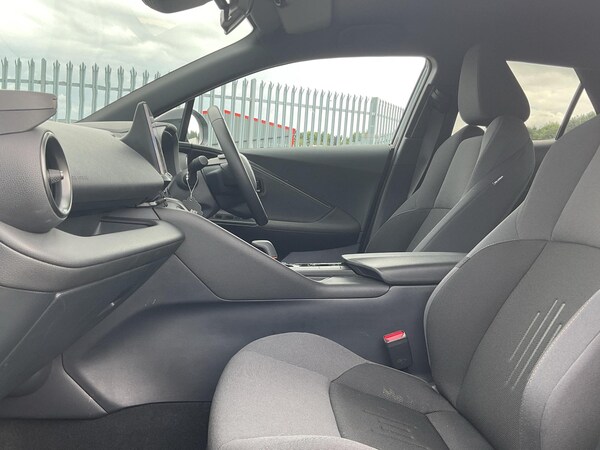 Used Toyota C-HR 2024 for sale - 74396913: Photo 10