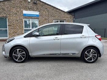 Used Toyota Yaris 2018 for sale - 78463333: Photo