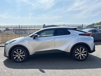 Used Toyota C-HR 2025 for sale - 79237923: Photo