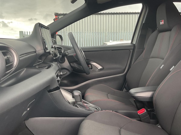 Used Toyota Yaris 2024 for sale - 75312428: Photo 10