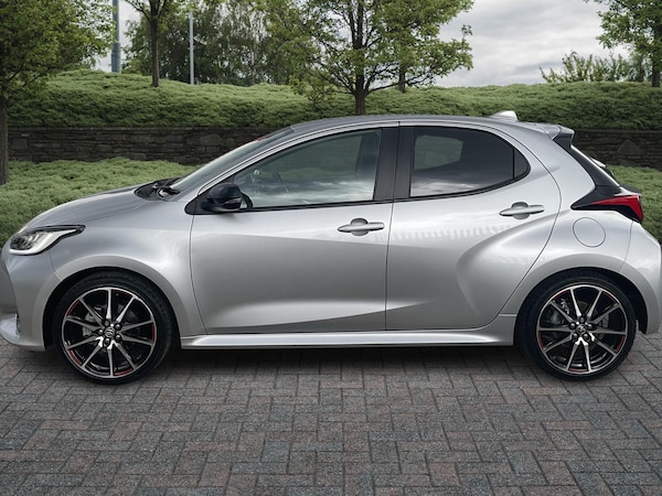 Used Toyota Yaris 2024 for sale - 75312428: Photo 17