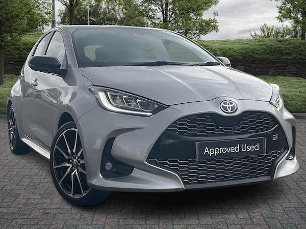 Used Toyota Yaris 2024 for sale - 75312428: Photo 1