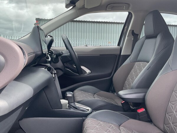 Used Toyota Yaris 2023 for sale - 75624711: Photo 10