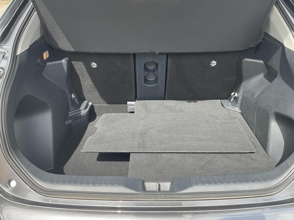 Used Toyota Yaris 2023 for sale - 75624711: Photo 8