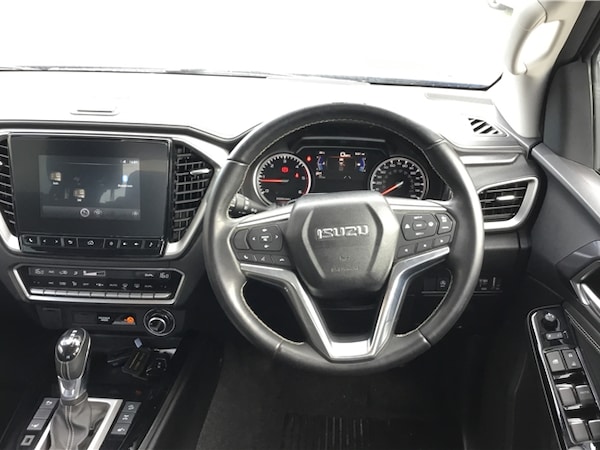 Used Isuzu D-Max 2023 for sale - 75432328: Photo 8