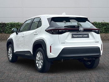 Used Toyota Yaris Cross 2024 for sale - 78936202: Photo