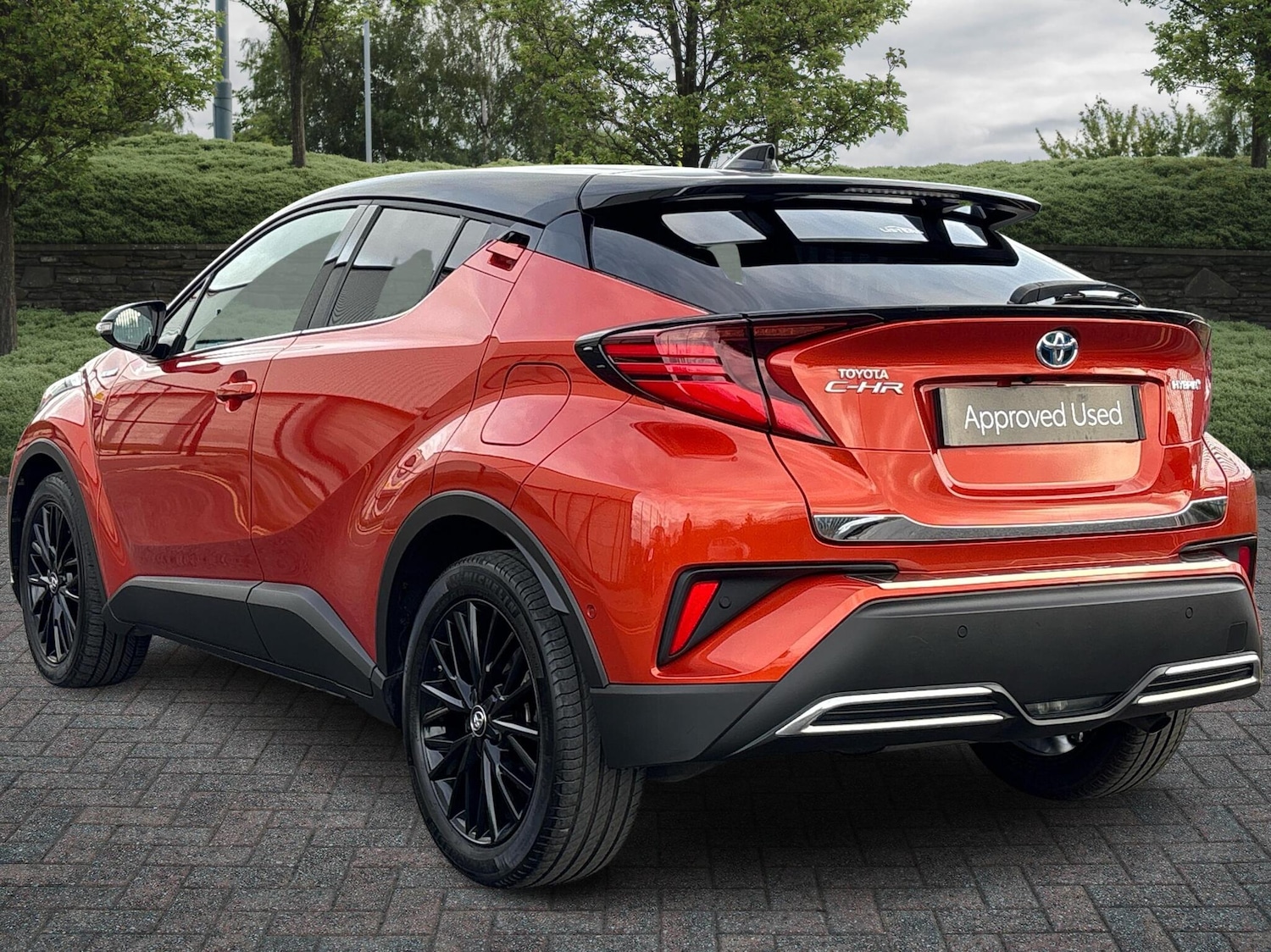 Used Toyota C-HR 2020 for sale - 76837615: Photo 4