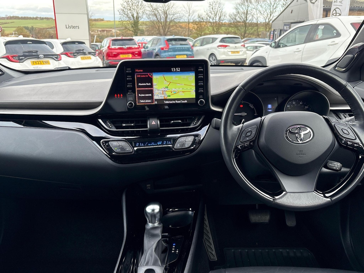 Used Toyota C-HR 2020 for sale - 76837615: Photo 5