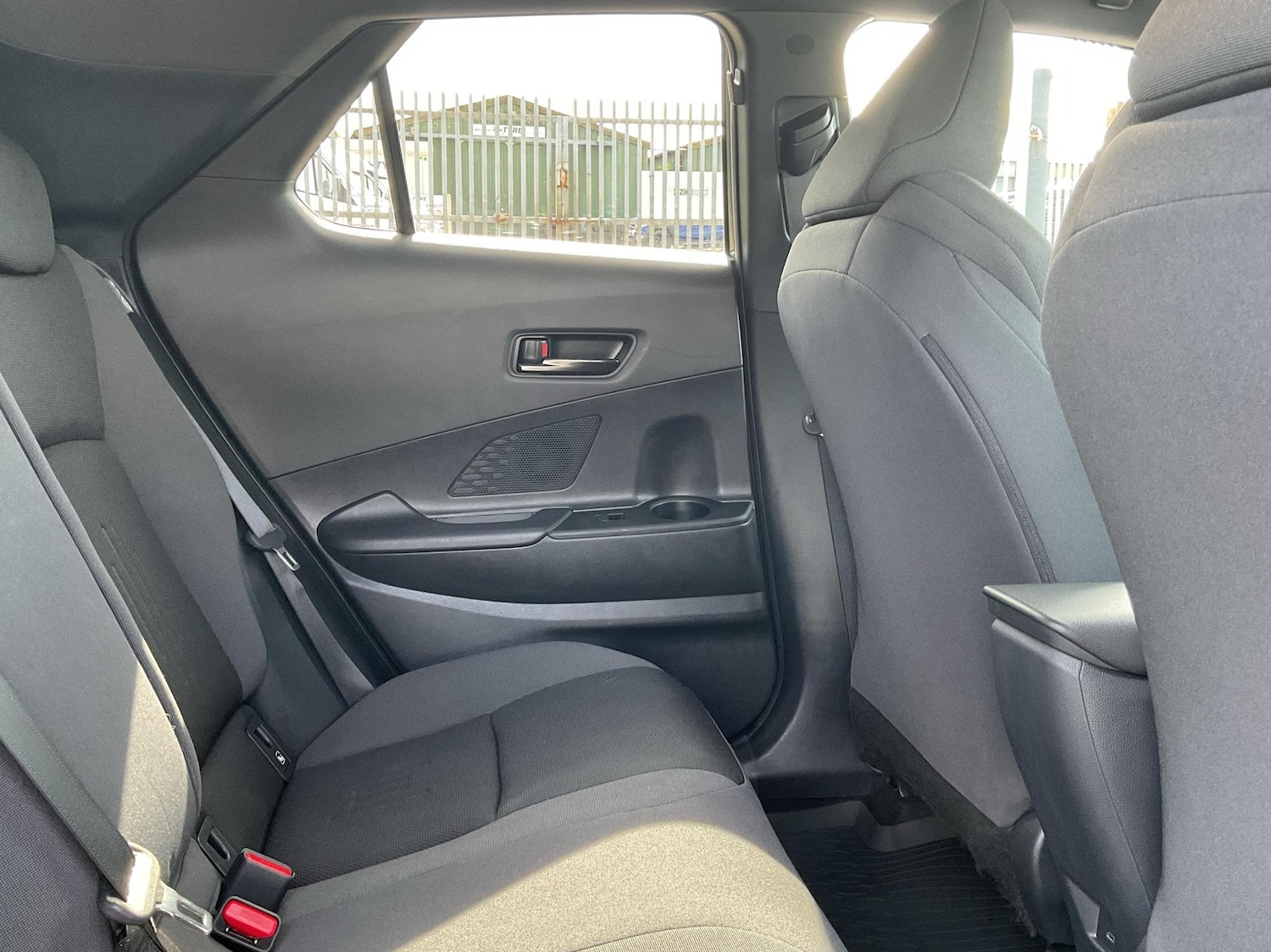 Used Toyota C-HR 2024 for sale - 76389748: Photo 13