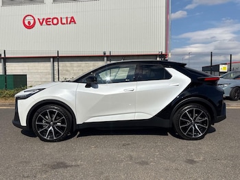 Used Toyota C-HR 2026 for sale - 79035082: Photo