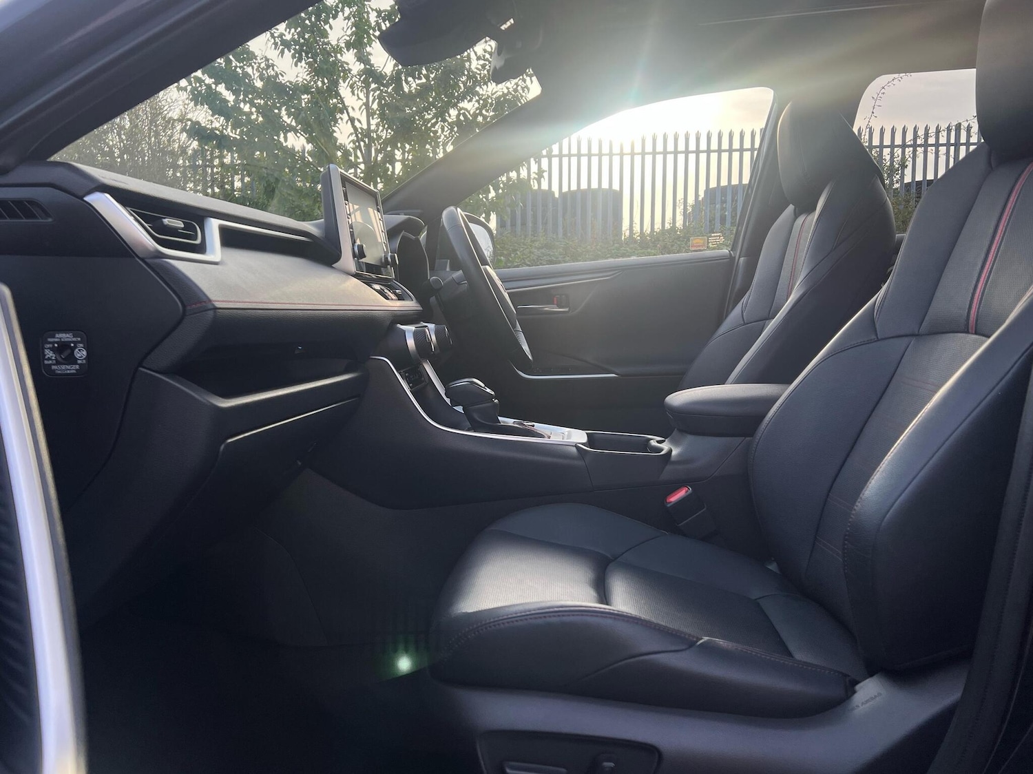 Used Toyota RAV4 2022 for sale - 76419881: Photo 10