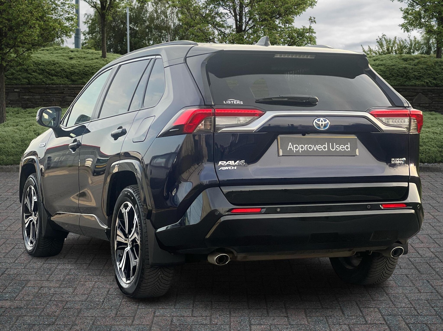 Used Toyota RAV4 2022 for sale - 76419881: Photo 2