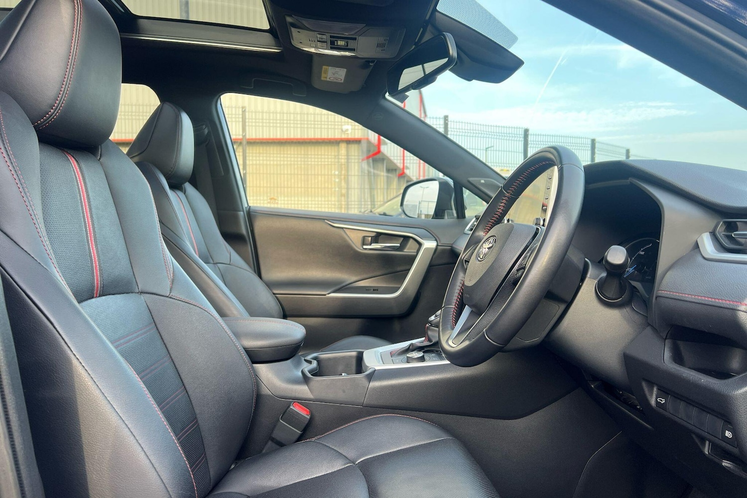 Used Toyota RAV4 2022 for sale - 76419881: Photo 40