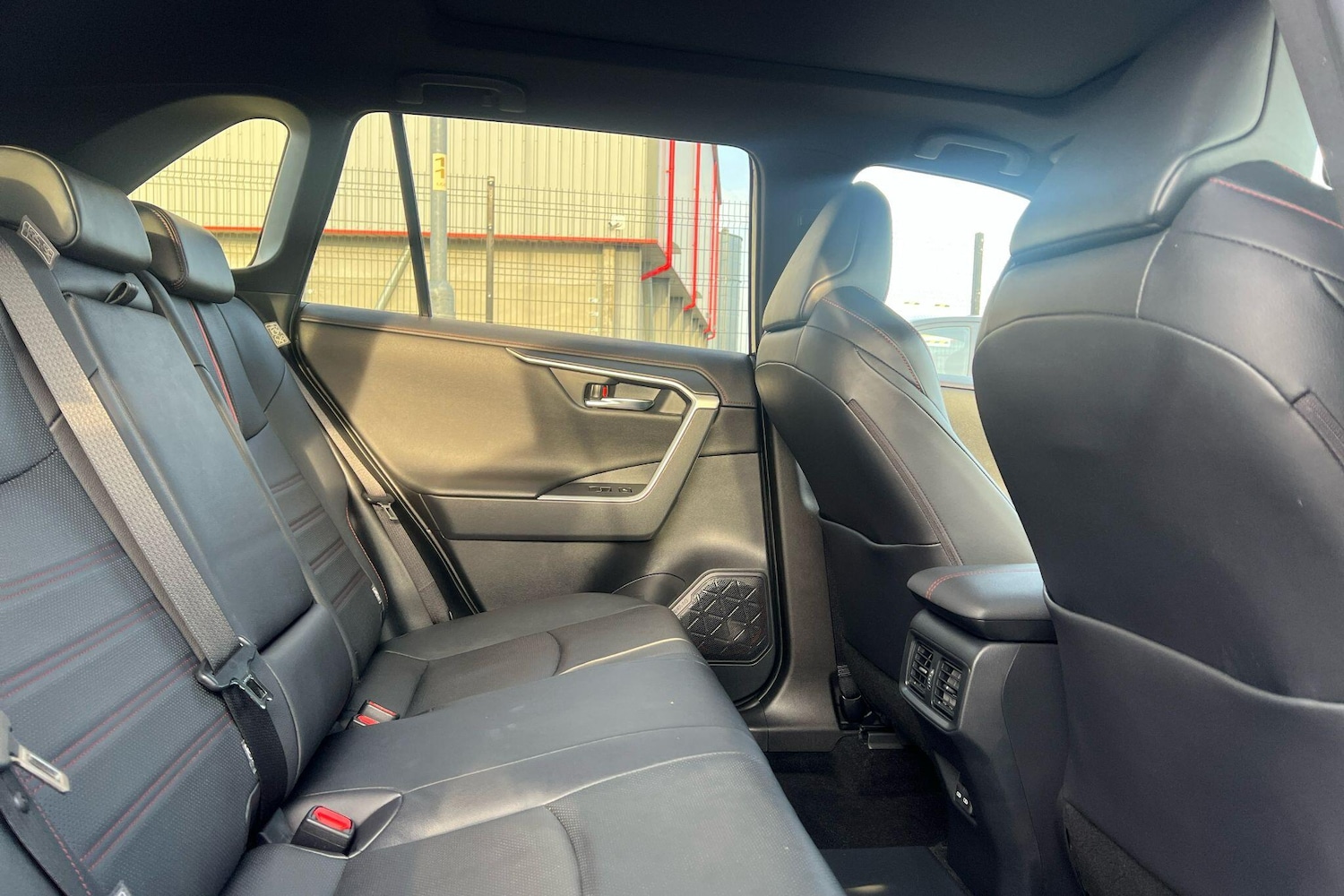 Used Toyota RAV4 2022 for sale - 76419881: Photo 43