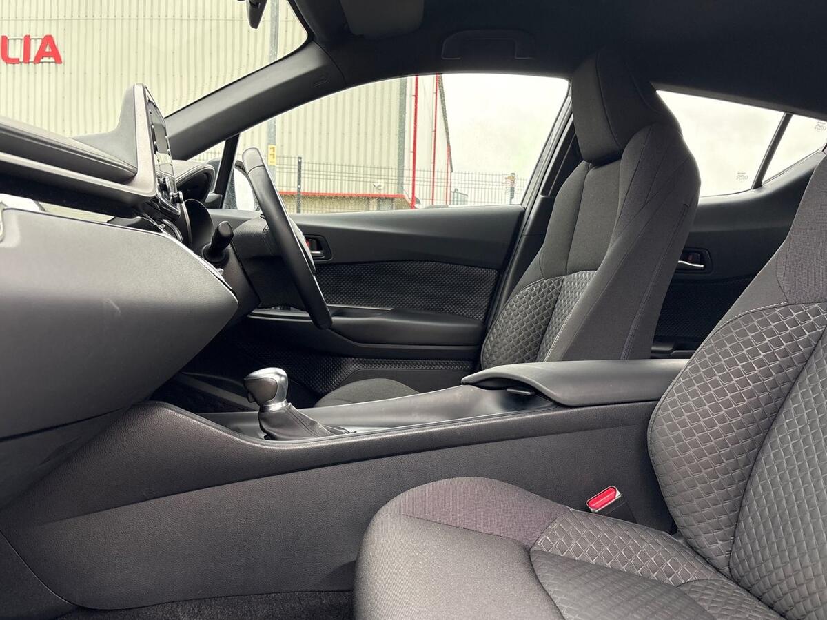 Used Toyota C-HR 2021 for sale - 77359912: Photo 11