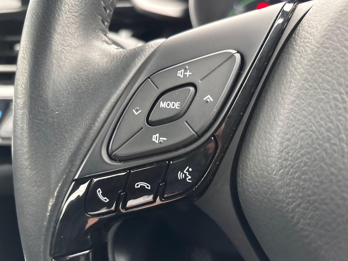 Used Toyota C-HR 2021 for sale - 77359912: Photo 14