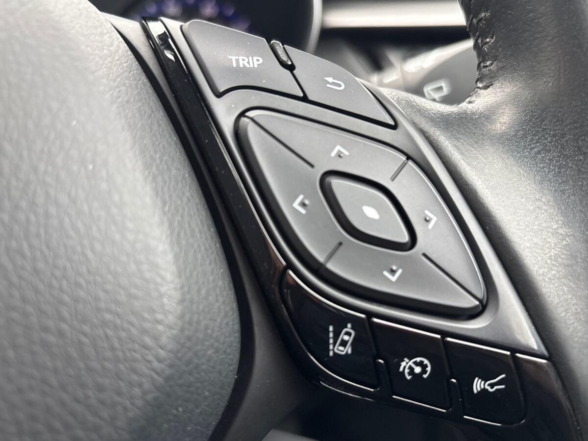 Used Toyota C-HR 2021 for sale - 77359912: Photo 15