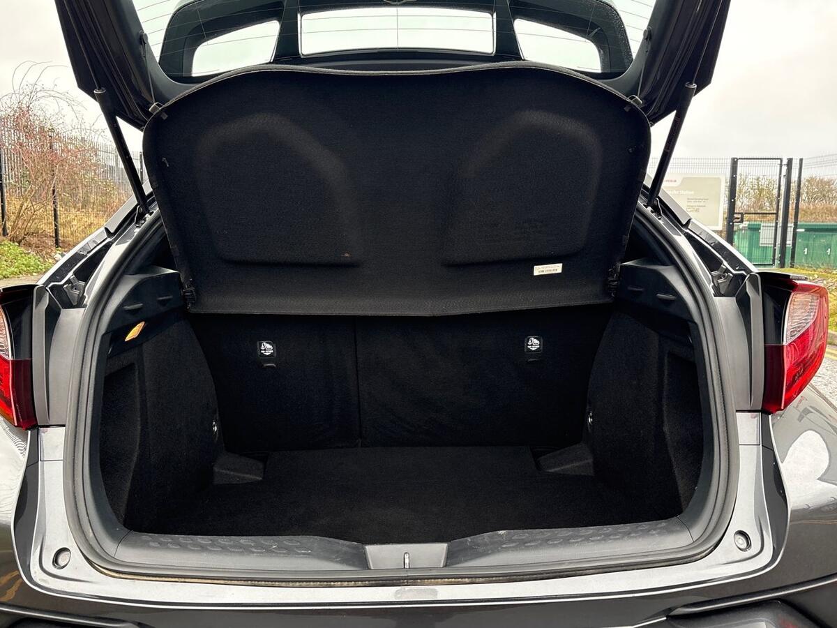 Used Toyota C-HR 2021 for sale - 77359912: Photo 27