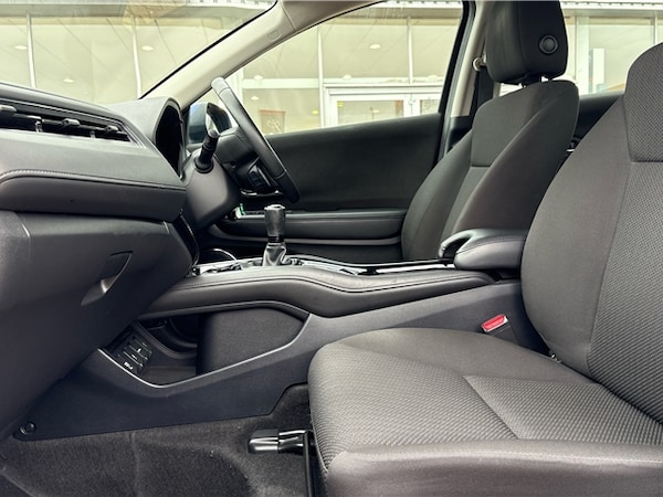 Used Honda HR-V 2017 for sale - 76309300: Photo 14
