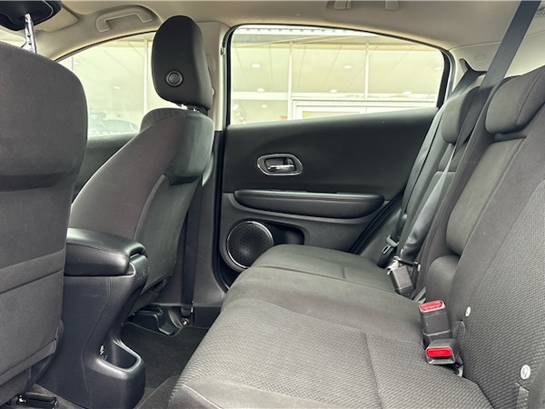 Used Honda HR-V 2017 for sale - 76309300: Photo 16